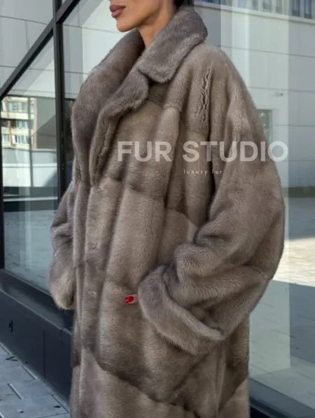 Шуба из меха норки в стиле «Oversize» - цвет сильвер - фото 1