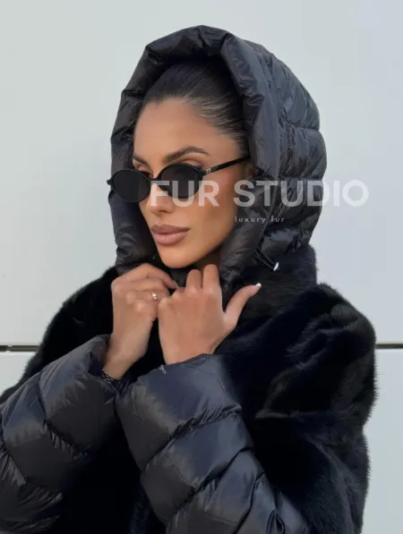 Курточка-жилет трансформер из меха норки с капюшоном - фото 4