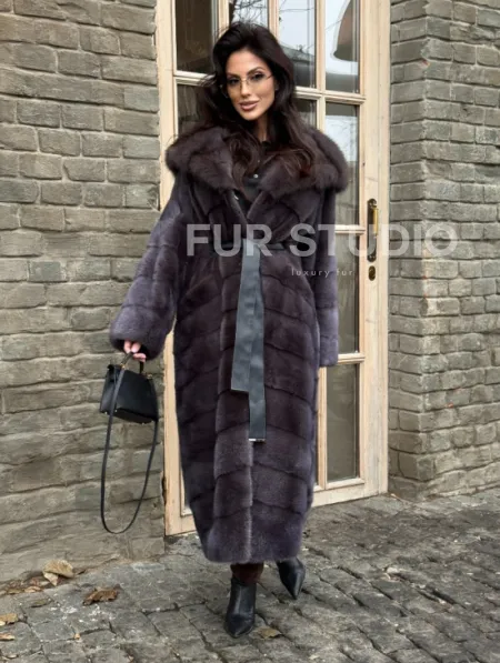 Удлиненная шуба из меха норки с капюшоном куница - фото 5
