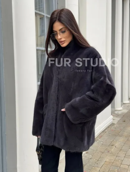 Графитовый норковый жакет с V-образным воротником - фото 1