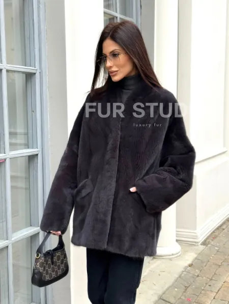Графитовый норковый жакет с V-образным воротником - фото 9