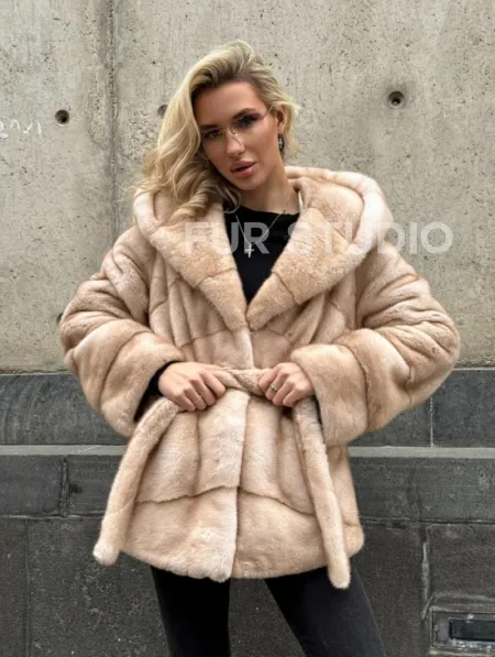 Женский норковый полушубок Premium fur с капюшоном 