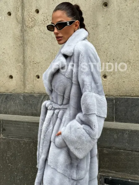 Длинная шуба из голубой скандинавской норки - фото 1