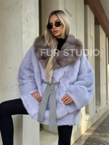 Шуба из норки короткая с куницей воротник - фото 4