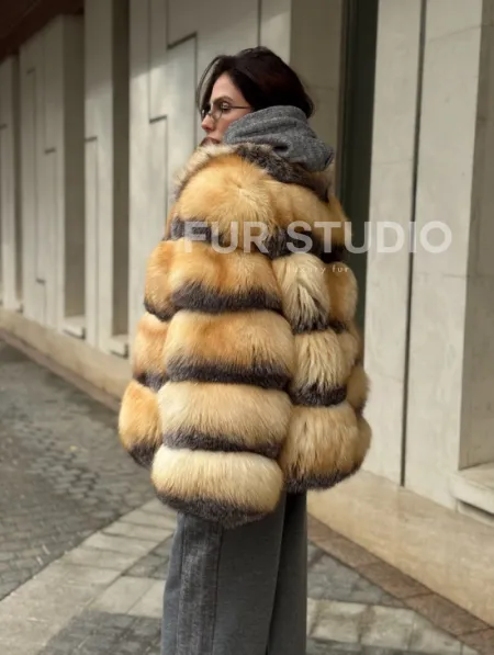 Полушубок из меха лисы Golden-grey fox стойка воротник - фото 6