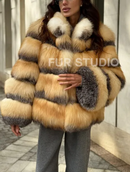 Полушубок из меха лисы Golden-grey fox стойка воротник - фото 2