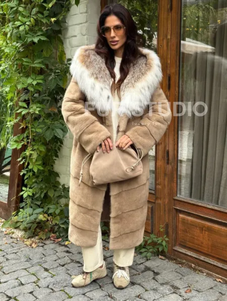 Бежевая норковая шуба с капюшоном рысь - фото 5