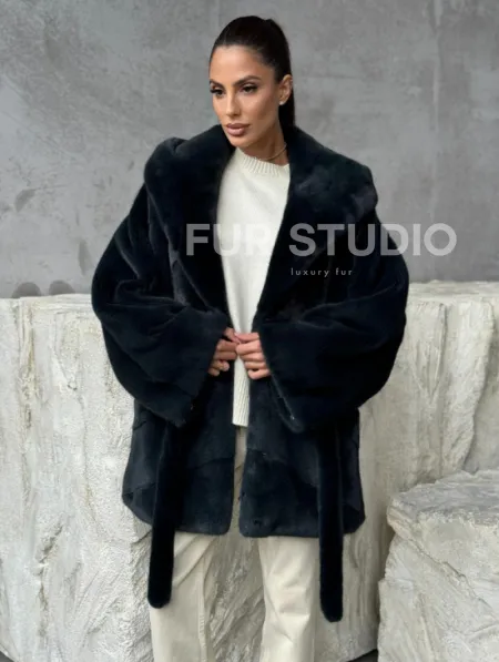 Шуба норковая летучая мышь с капюшоном - фото 6