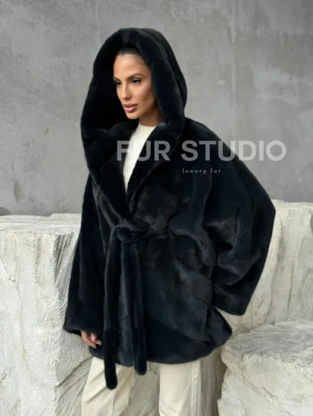 Шуба норковая летучая мышь с капюшоном - фото 10