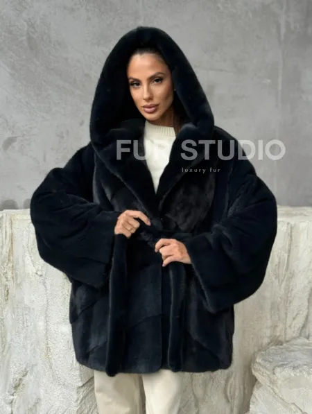 Шуба норковая летучая мышь с капюшоном - фото 11