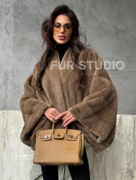 Норковое пончо с рукавами «летучая мышь» - фото 0