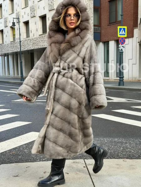 Шуба норковая женская с капюшоном куница - фото 5