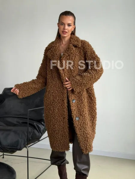Коричневая двухсторонняя дубленка из экомеха - фото 8