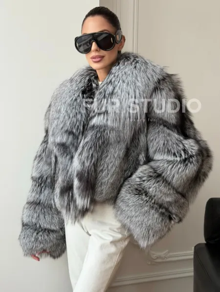 Кроп-полушубок с шалевым воротником из чернобурки - фото 4