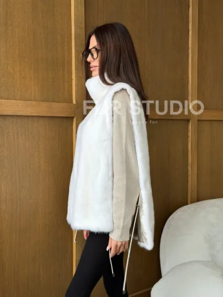 Белая норковая манишка - фото 10