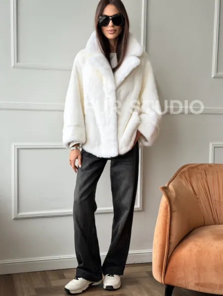 Белая шуба из скандинавской норки - фото 7