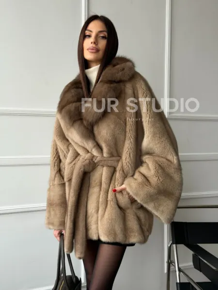 Pastel шуба летучая мышь - воротник куница - фото 14