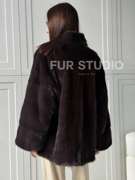 Женский норковый полушубок с V - образным воротником - фото 6