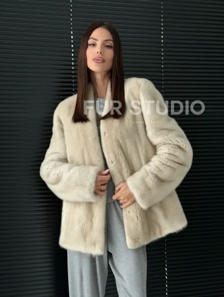 Светлый норковый жакет V-образный воротник - фото 12