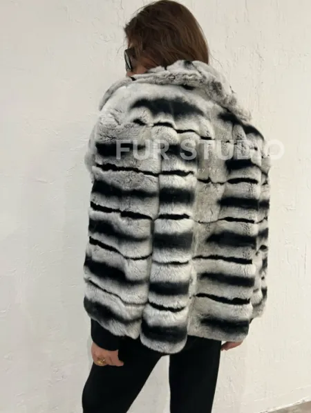 Короткая шуба из меха орилага под шиншиллу - фото 4