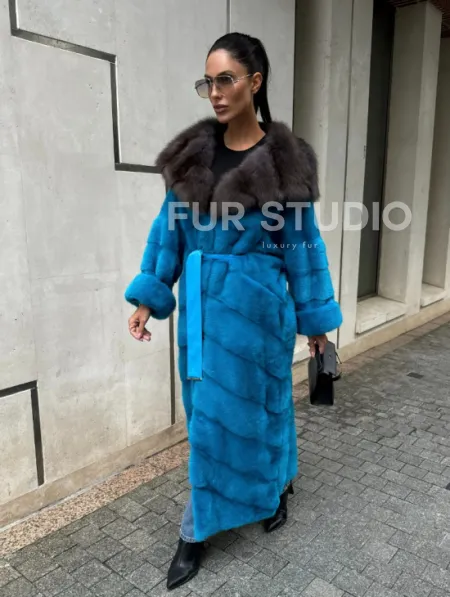 Шуба норковая с капюшоном из меха куницы - цвет тиффани - фото 13