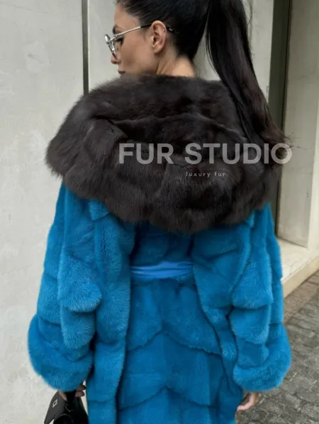 Шуба норковая с капюшоном из меха куницы - цвет тиффани - фото 5