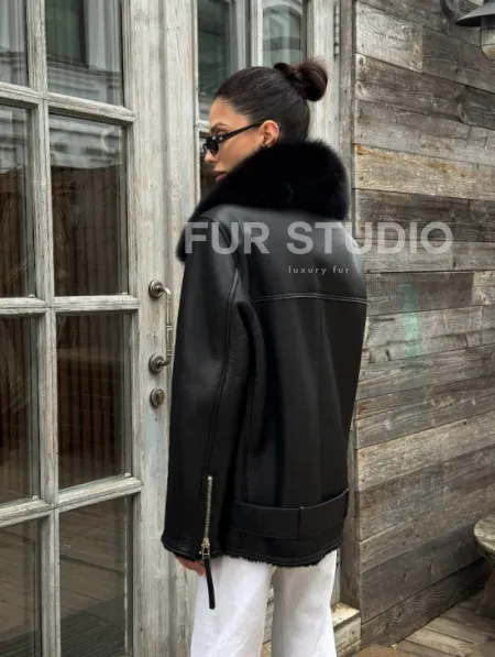 Дубленка из натуральной овчины с мехом песца - фото 10