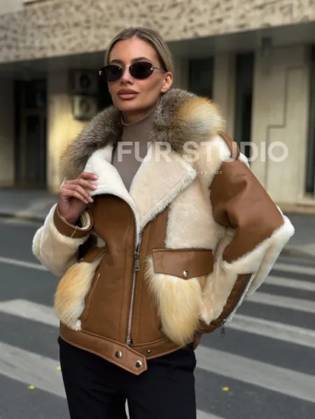 Стильная дубленка из мериноса - цвет кэмел - фото 5