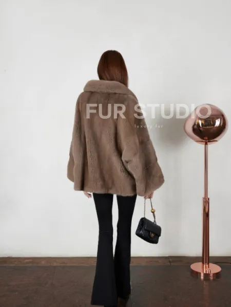 Шуба Premium Style свободного кроя из меха норки - фото 4