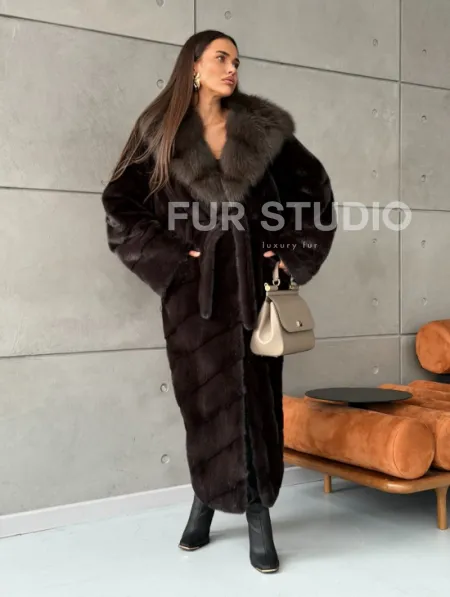 Шуба норковая с капюшоном из меха куницы - цвет уголь - фото 13