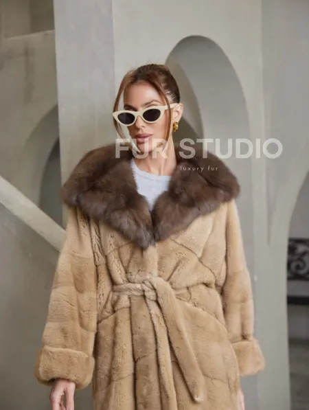 Длинная норковая шуба кимоно, карамель капюшон куница - фото 2