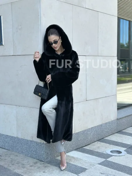 Шуба норка BLACKGLAMA с капюшоном - фото 14