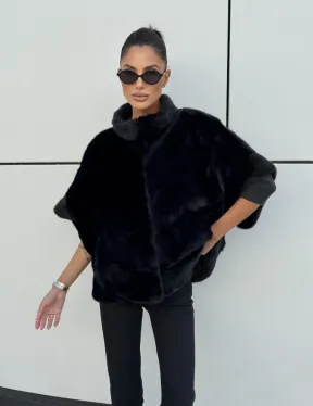 Курточка-жилет трансформер из меха норки с капюшоном - фото 11