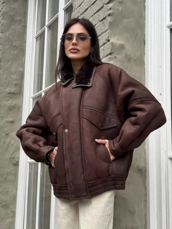 Дубленка - бомбер A LA VINTAGE из овчины мерино с воротником-стойка - фото 11