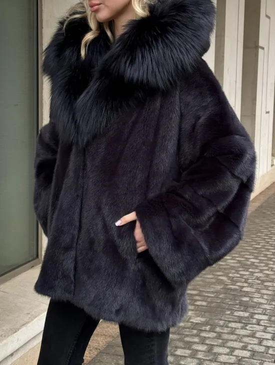 Полушубок норковый автоледи с отделкой из чернобурки на капюшоне - фото 2