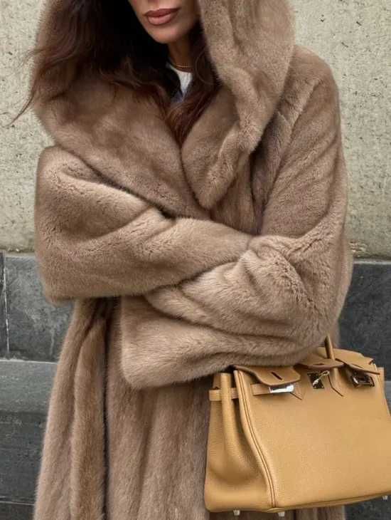 Длинная норковая шуба Pastel с капюшоном кобра - фото 1