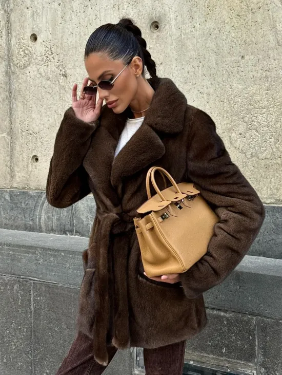 Шуба из скандинавской норки VELVET - цвет соболь - фото 8