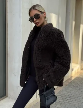 Двусторонняя коричневая дубленка из овчины - фото 4