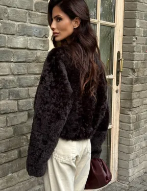 Укороченная шуба из овчины калган - фото 1