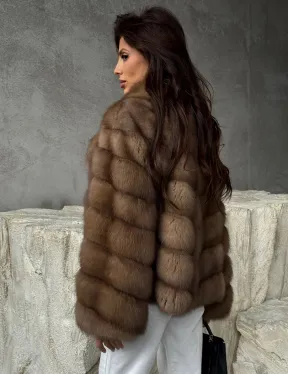 Полушубок из куницы в натуральном бежевом цвете - фото 5