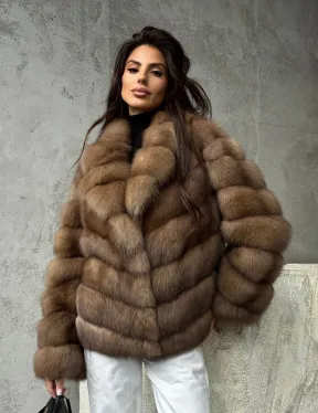 Полушубок из куницы в натуральном бежевом цвете - фото 11