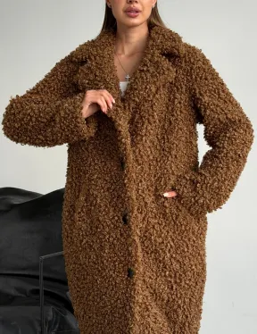 Коричневая двухсторонняя дубленка из экомеха - фото 4