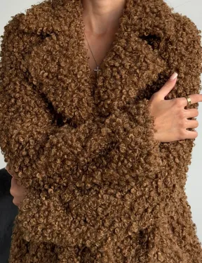 Коричневая двухсторонняя дубленка из экомеха - фото 1