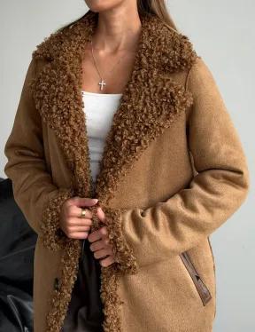 Коричневая двухсторонняя дубленка из экомеха - фото 3