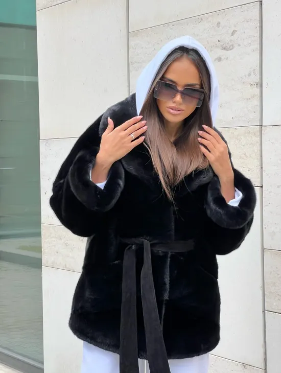 Черная короткая шуба из плюшевой норки Velvet с английским воротником - фото 3