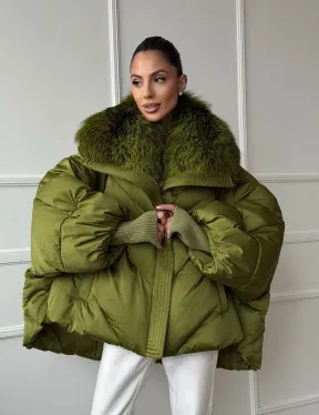 Женский стеганный пуховик с воротником чернобурки - фото 13