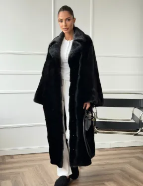Черное меховое норковое пальто в стиле 
