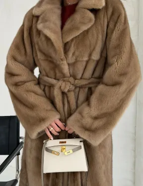 Прямая норковая шуба с меховым поясом - фото 1