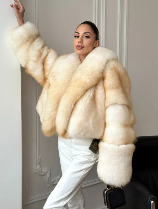 Шуба короткая из меха финского песца - фото 13