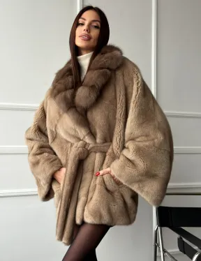 Pastel шуба летучая мышь - воротник куница - фото 10